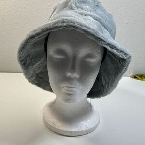 Imitation Rabbit Fur Fisherman’s Bucket Hat. Gray. OSFM.